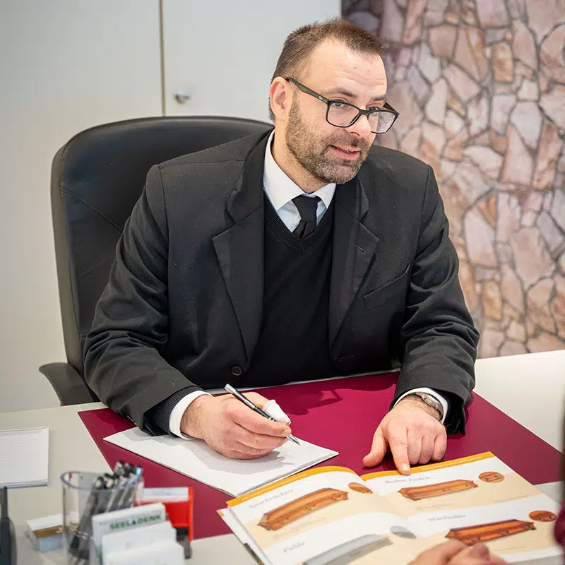 Unterstützung im Trauerfall